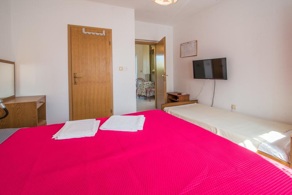 Apartments Jurina 2 Đảo Krk Ngoại thất bức ảnh